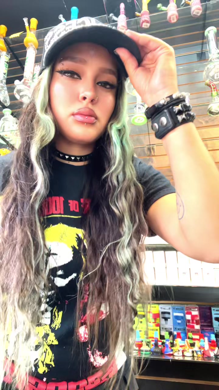@macabrecvtie