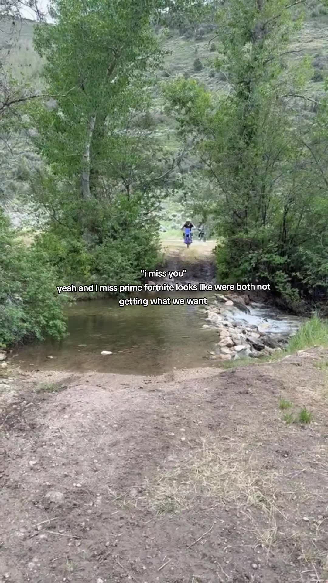 @𝕋𝕣𝕠𝕠𝕞𝕠𝕠🐮🥛