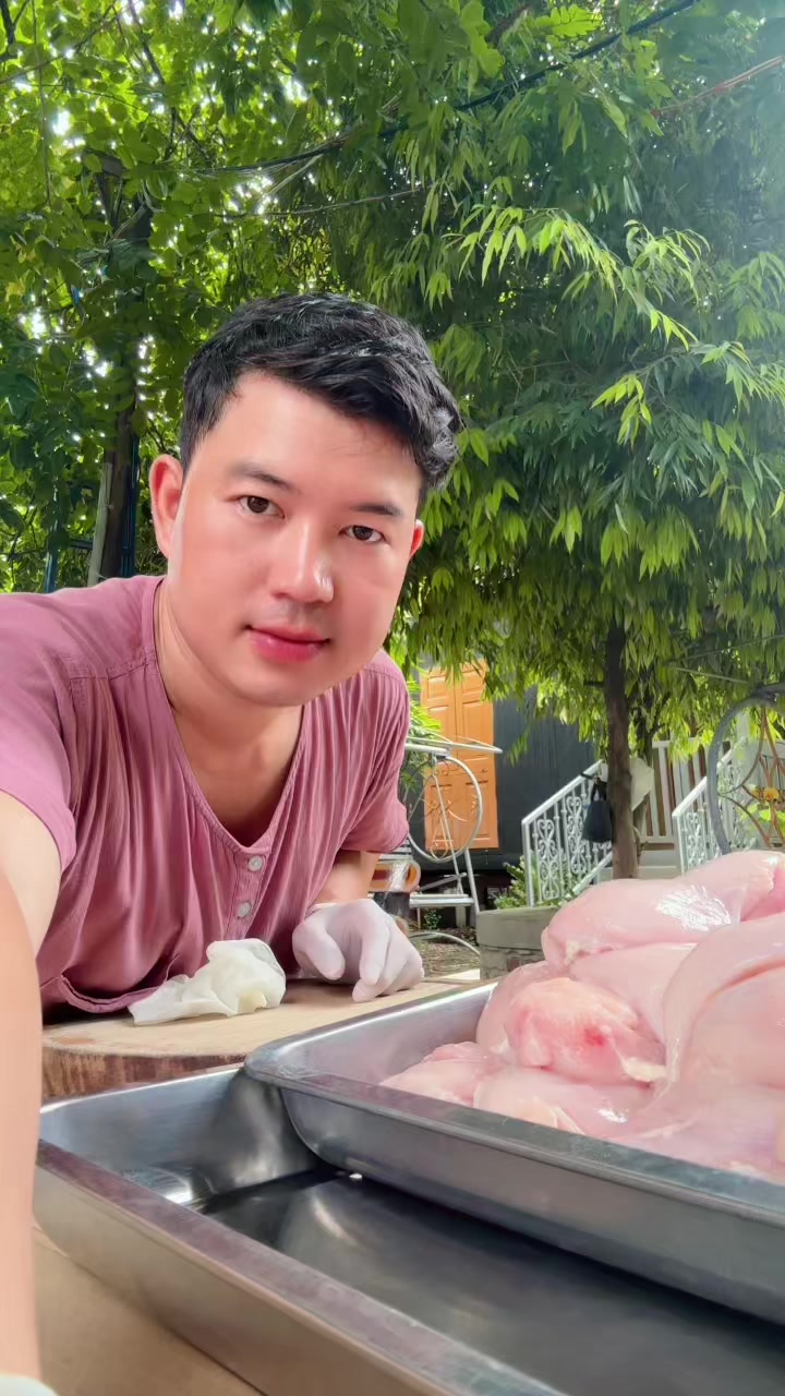 @သန့်သန့်လေးစားသောက်ကုန် 6591