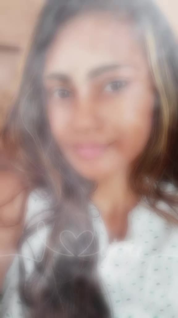 @Nisha🥀🧸🖤