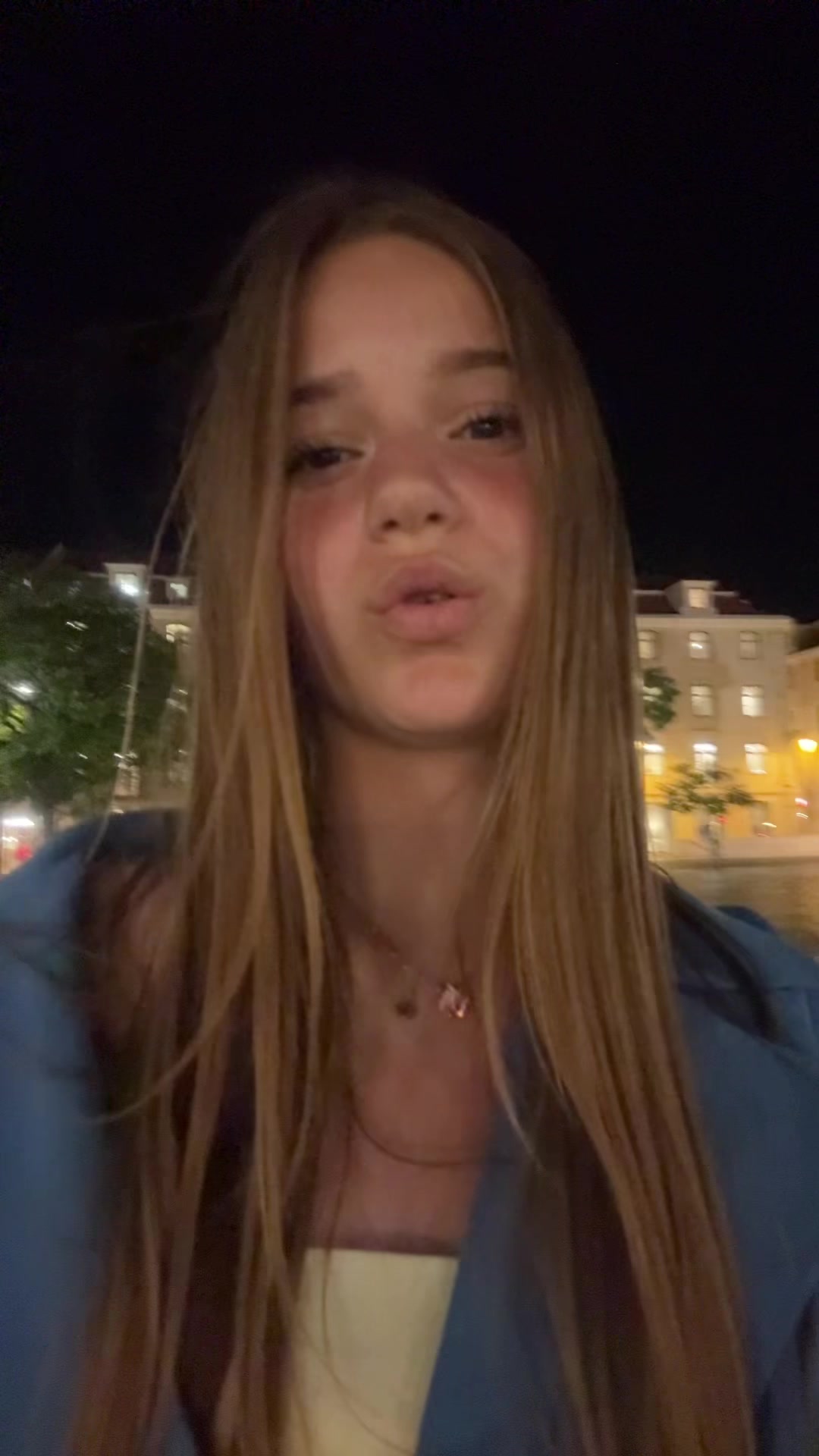 @Iskra