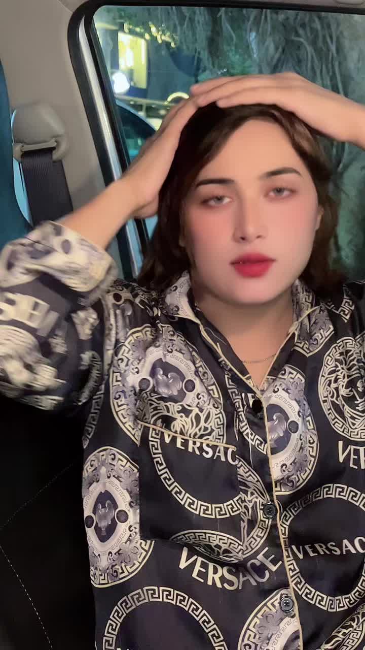 @Vickykarachi123
