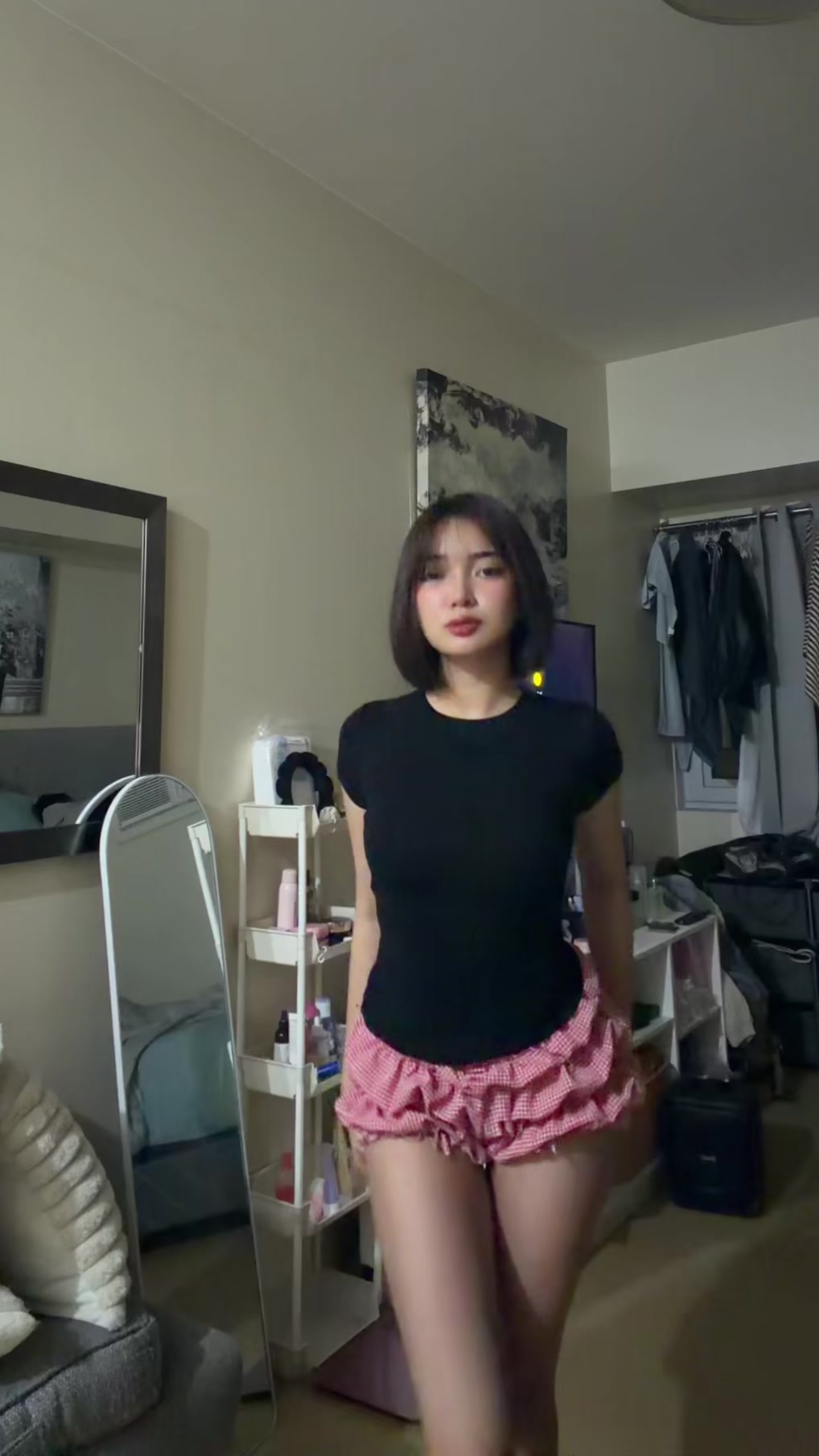 @Dora