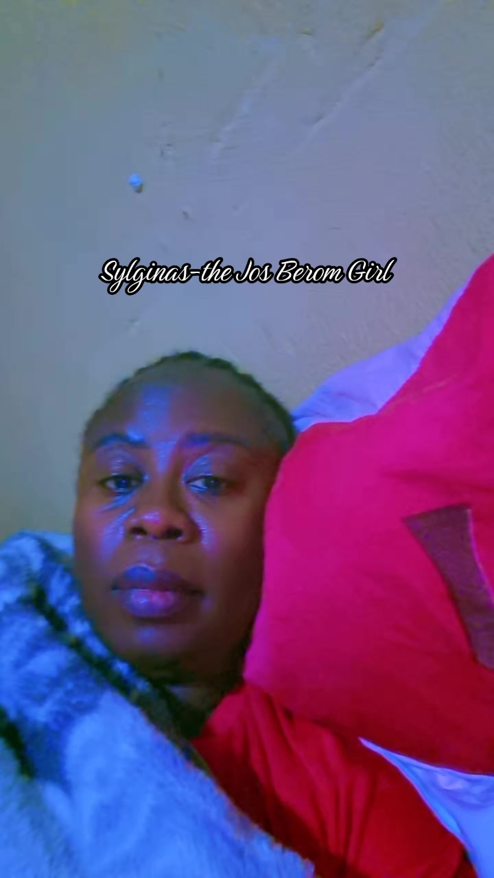 @SYLGINAS the Jos Berom Girl