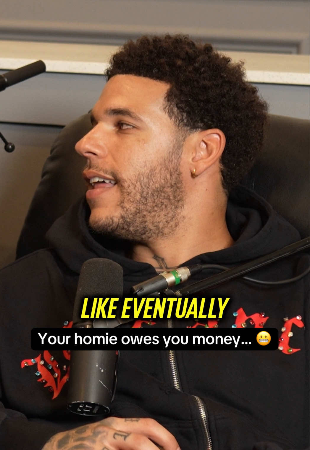 @ballinthefamilypod