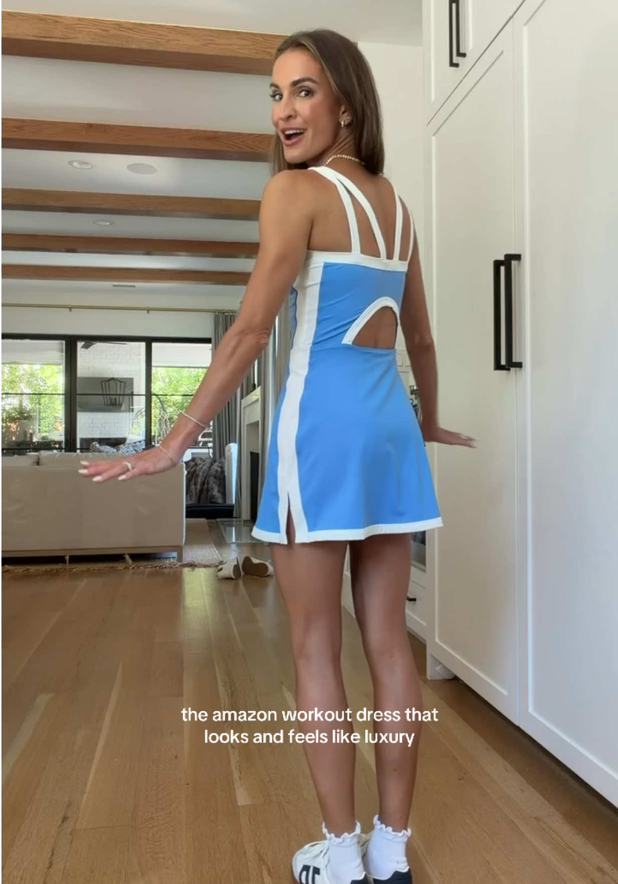 @laurenkaysims