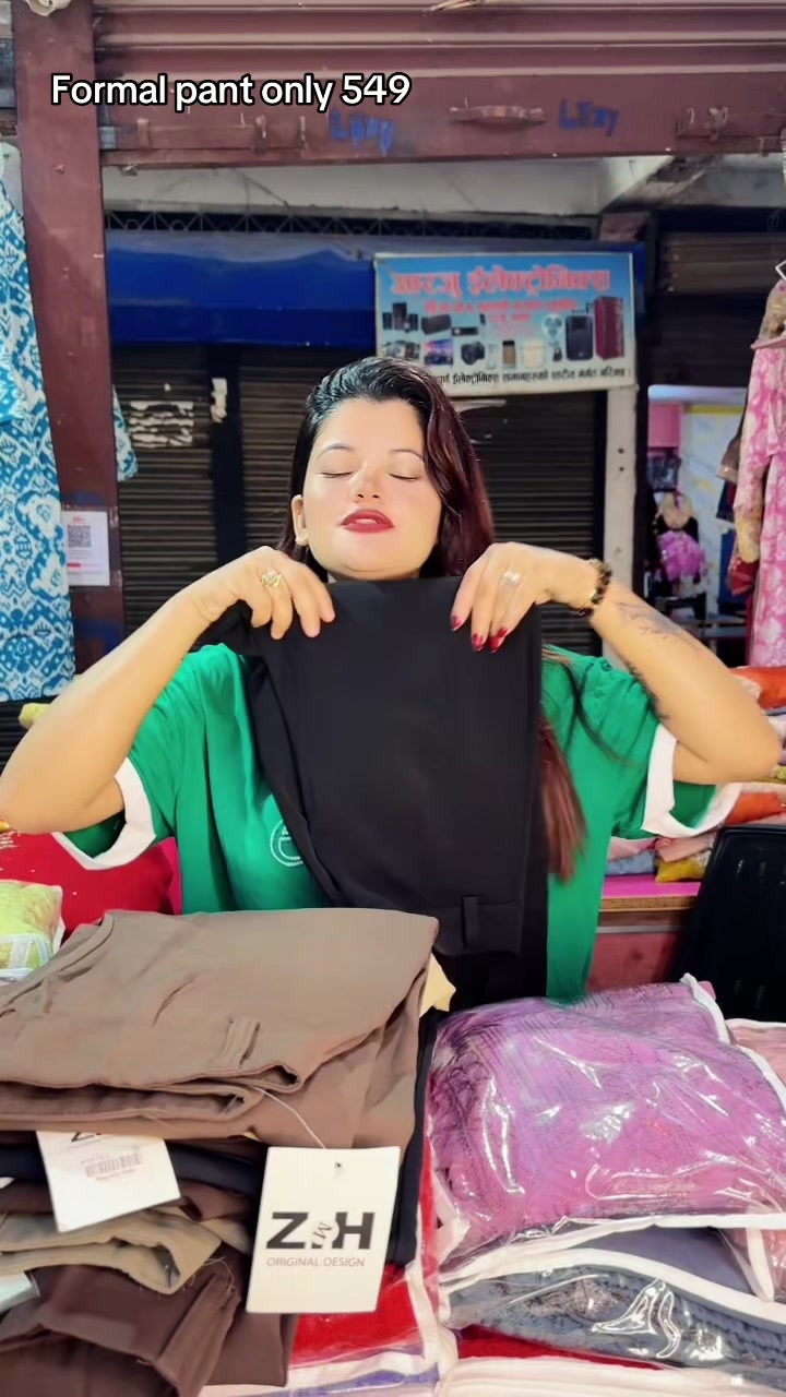 @Darshana Fashion on