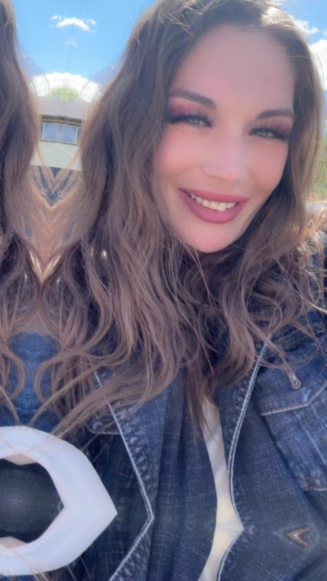 @IamSmokedPeaches