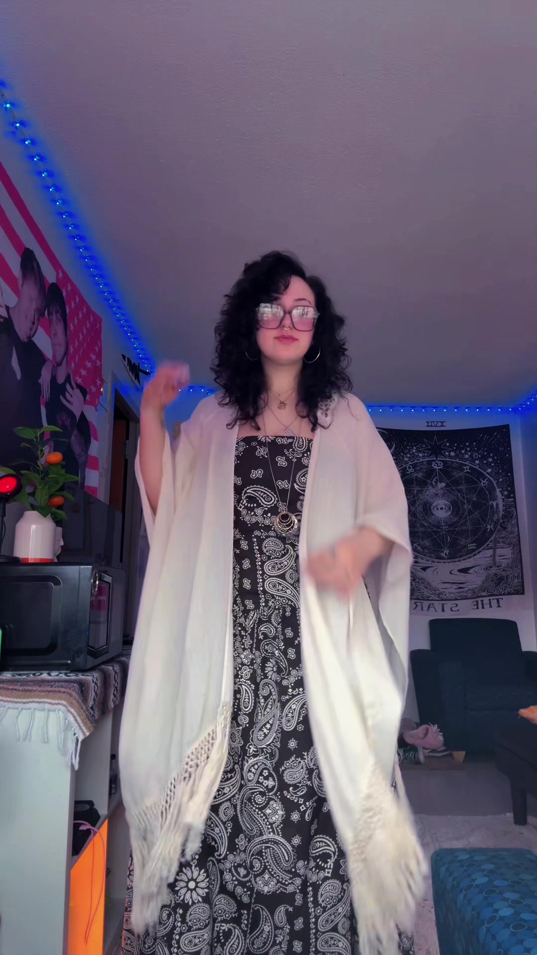 @elyssa ! ✶⋆.˚꩜