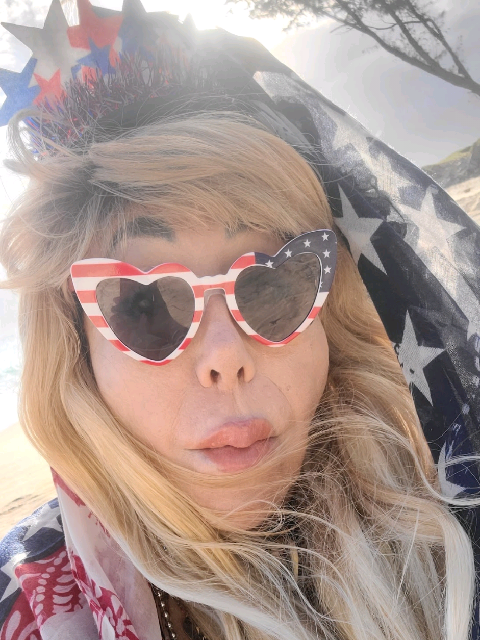 @Christina