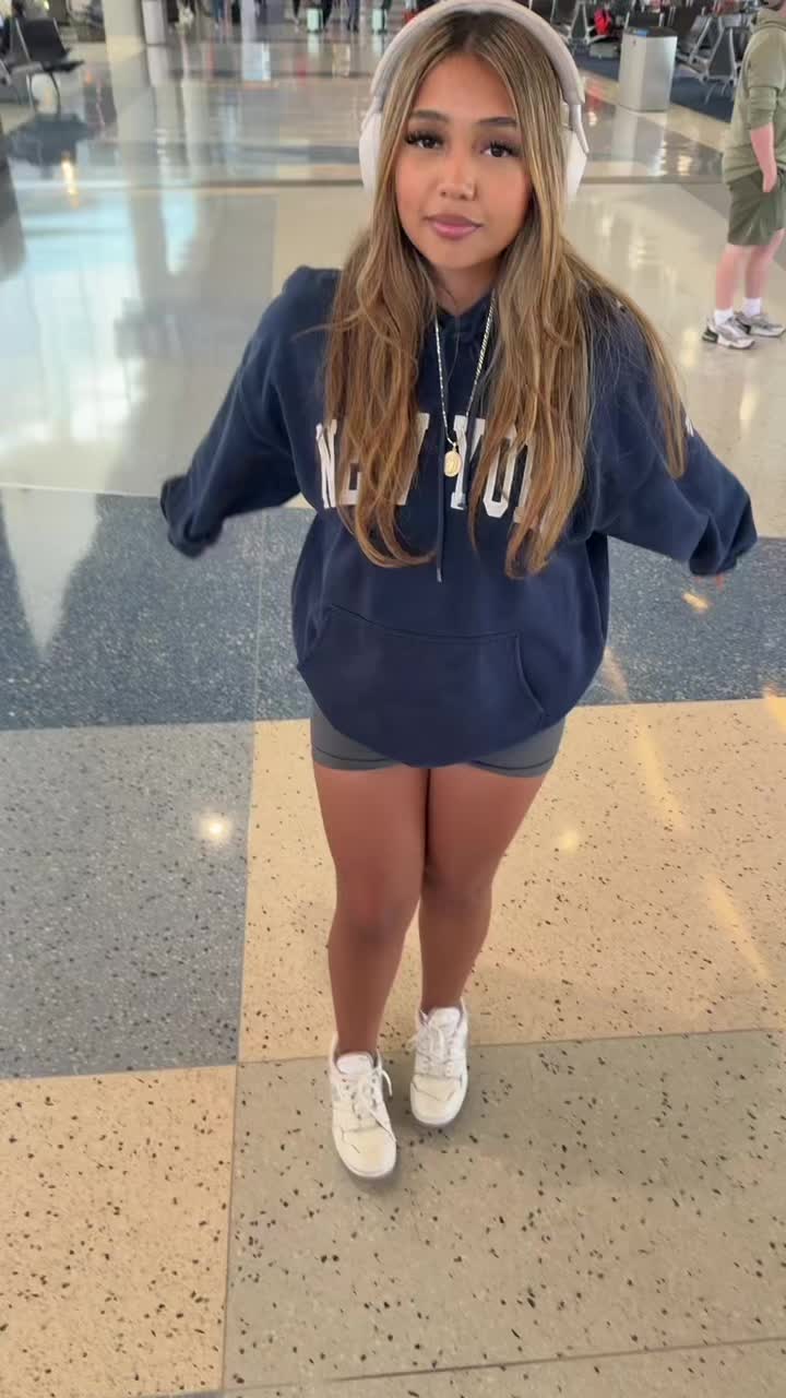 @Mo