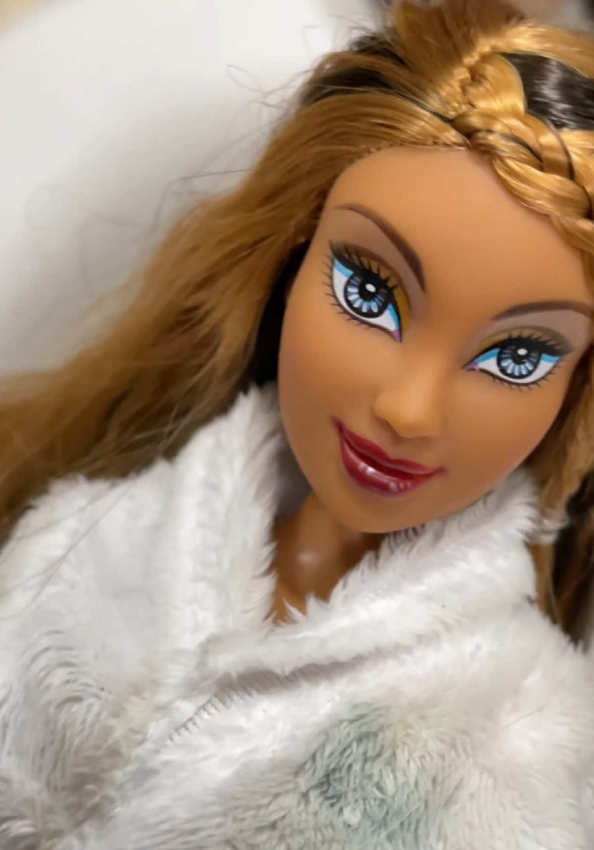 @4DaLuvOfDollz