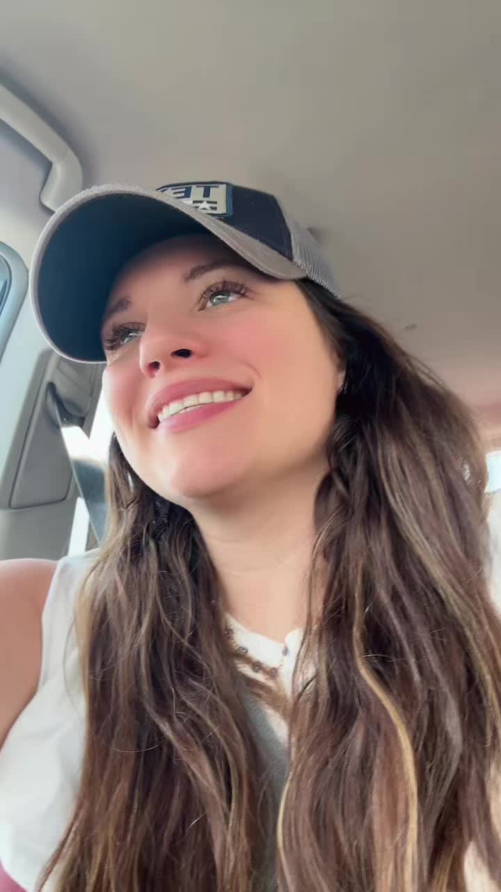 @KatieVansell🏳️🌈