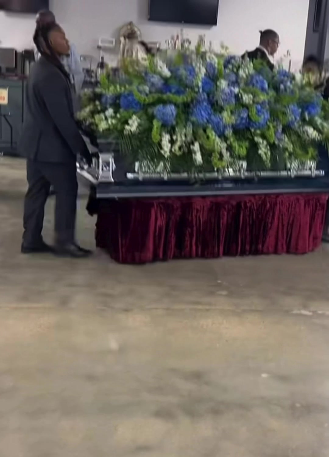 @TheUndertaker