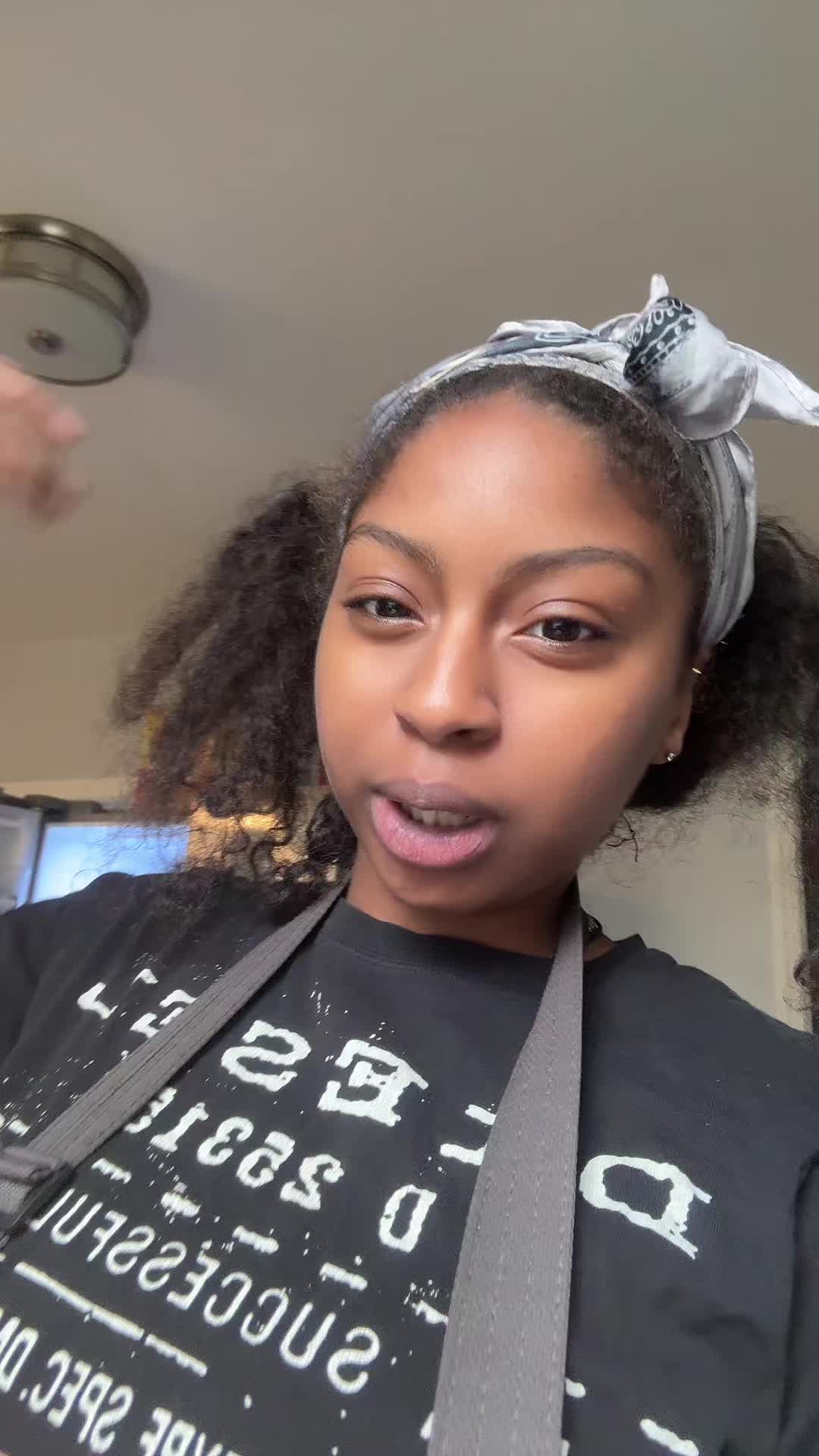 @mochalaniii
