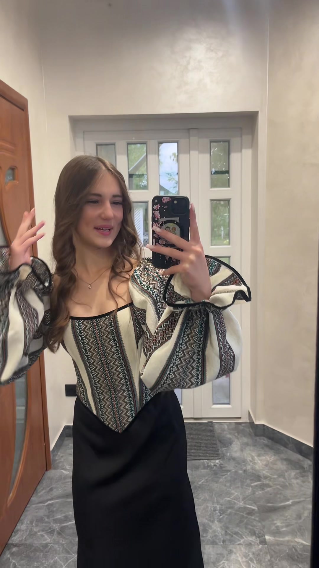 @nadia.