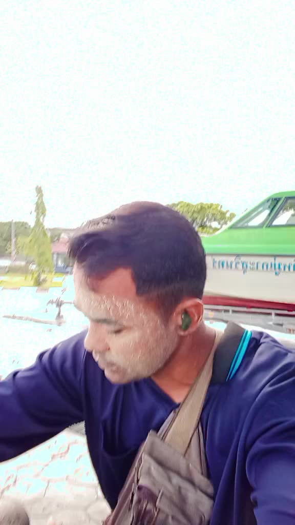@ထာဝယ်သားလေးကျနော်