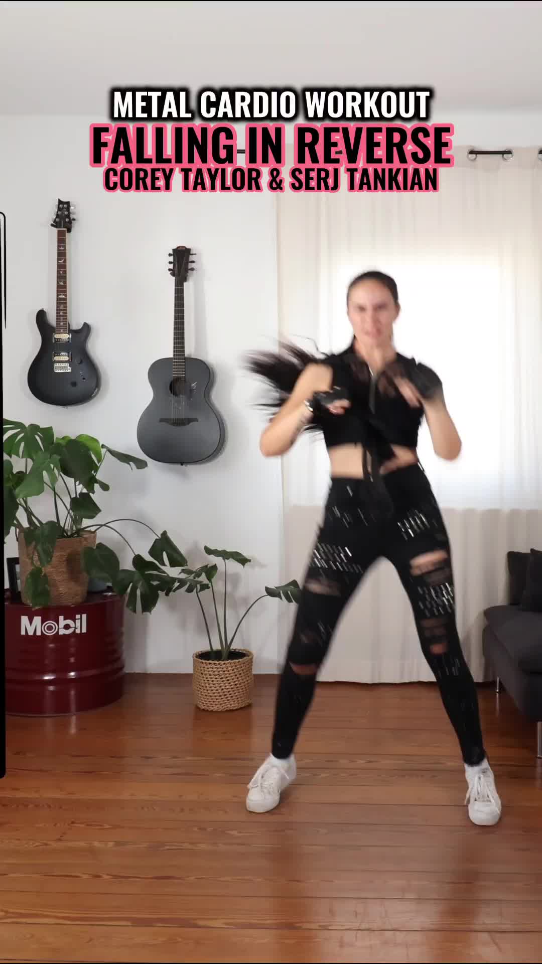 @MoshOUT