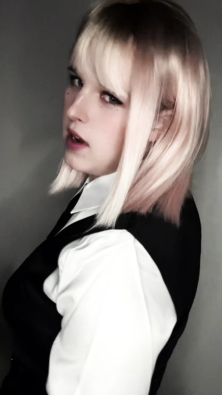 @𝐋𝐢𝐯 / 𝐋𝐮𝐜𝐲 🏳️&zwj;⚧️