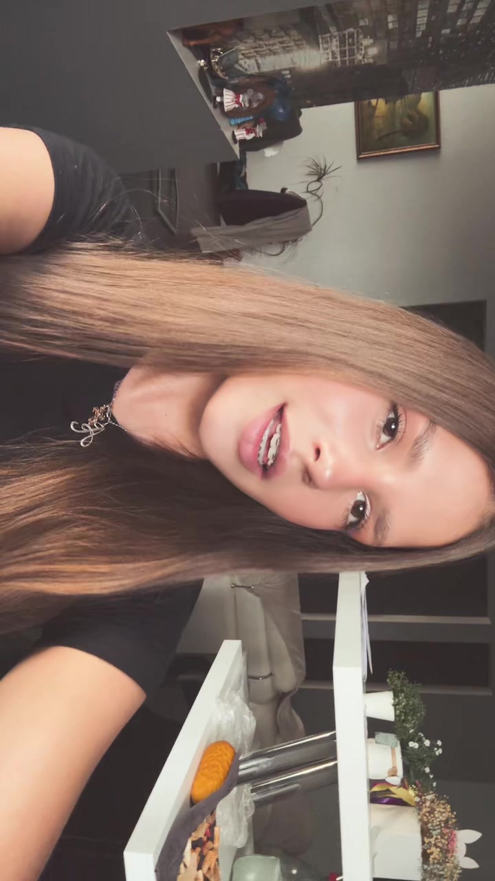 @😝