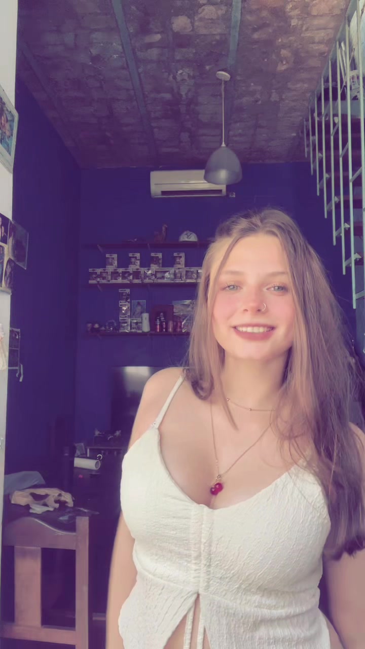 @Dubaa 🦋