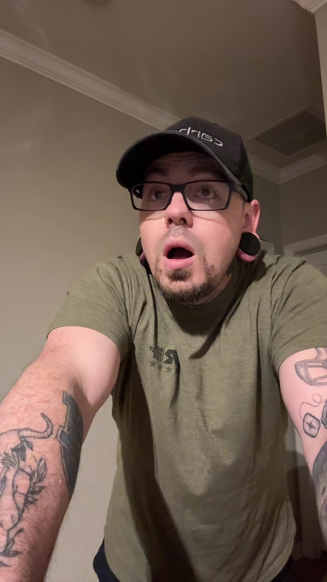 @joetheelderemo