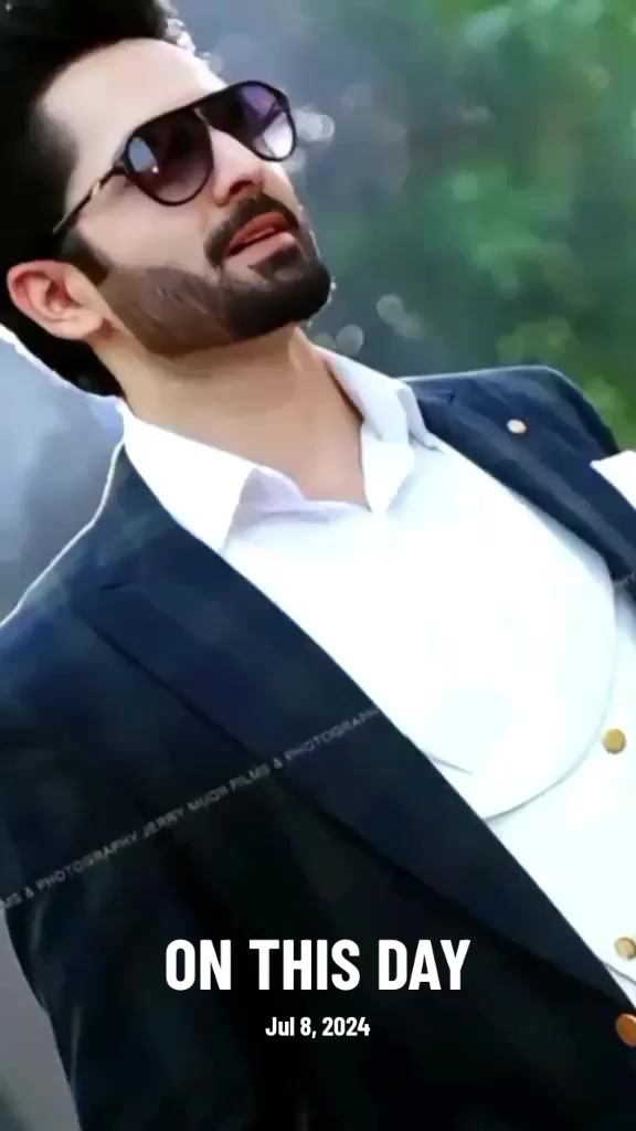 @Ayza Khan fan