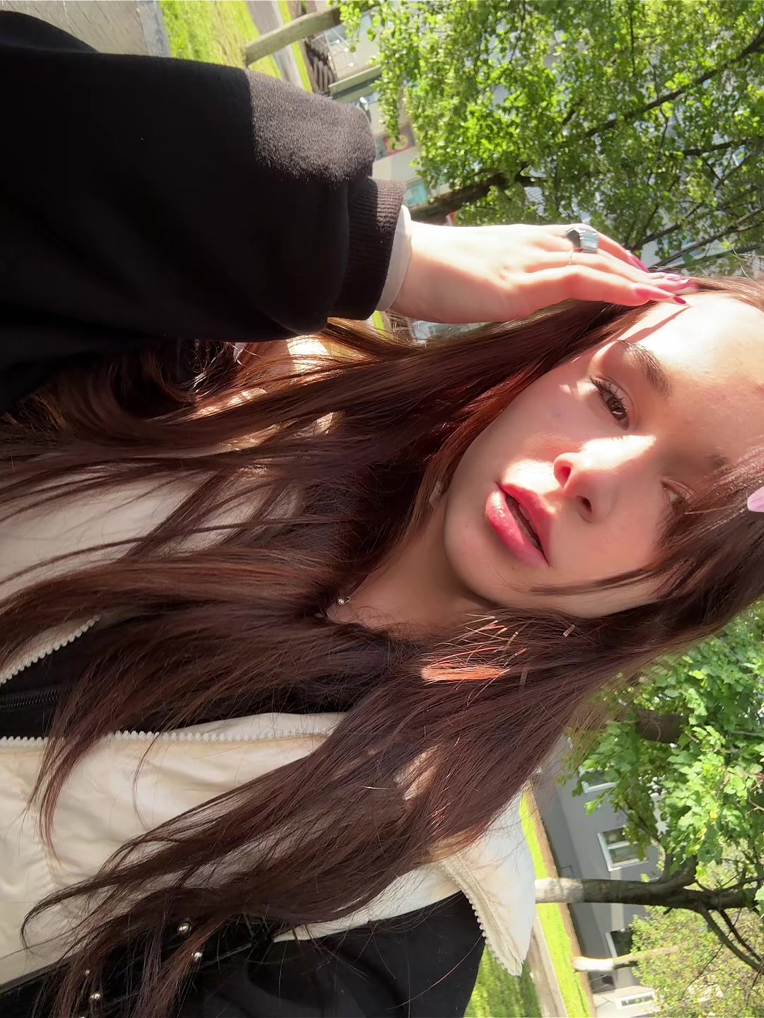 @нюта
