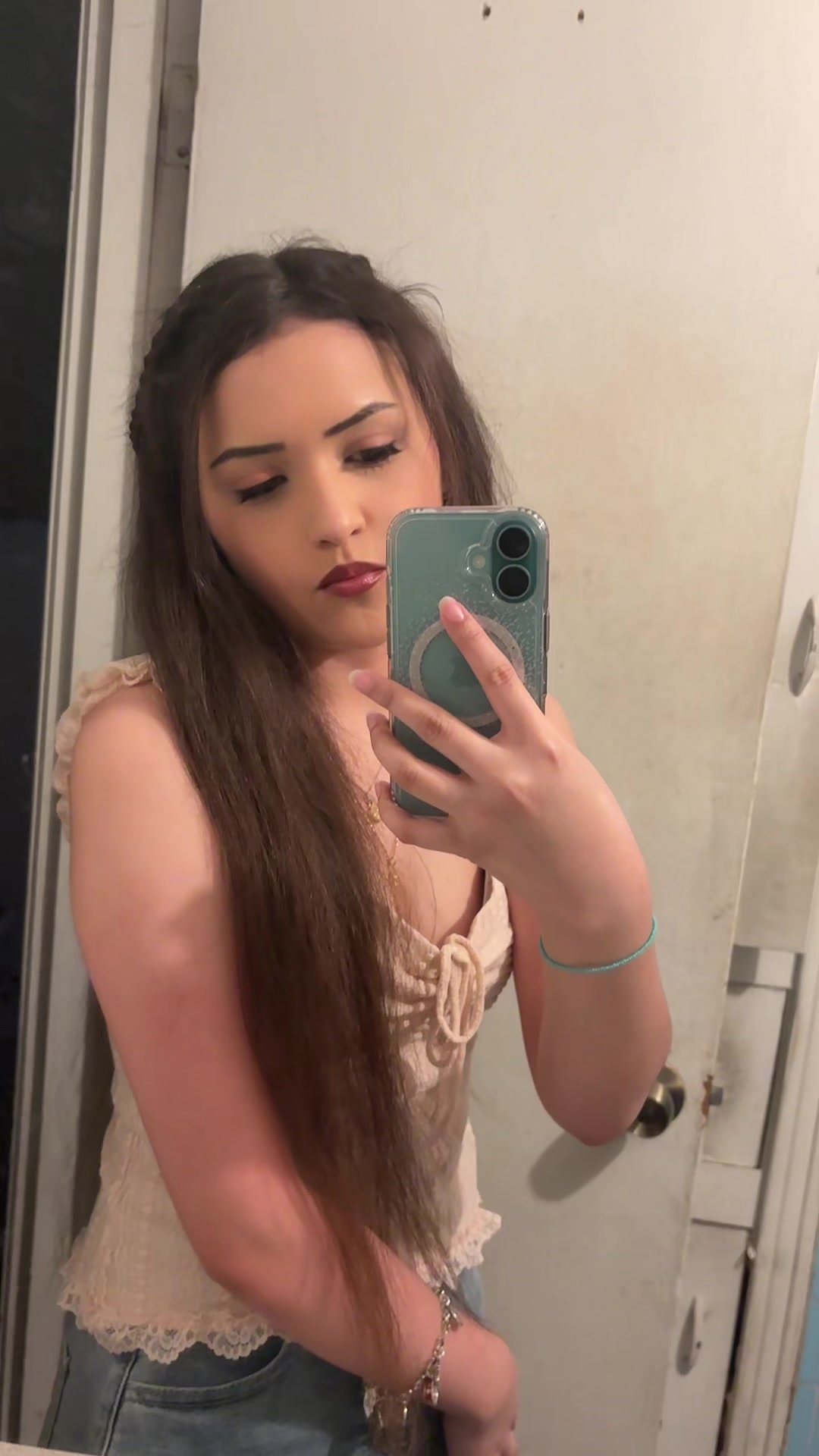 @aryanna