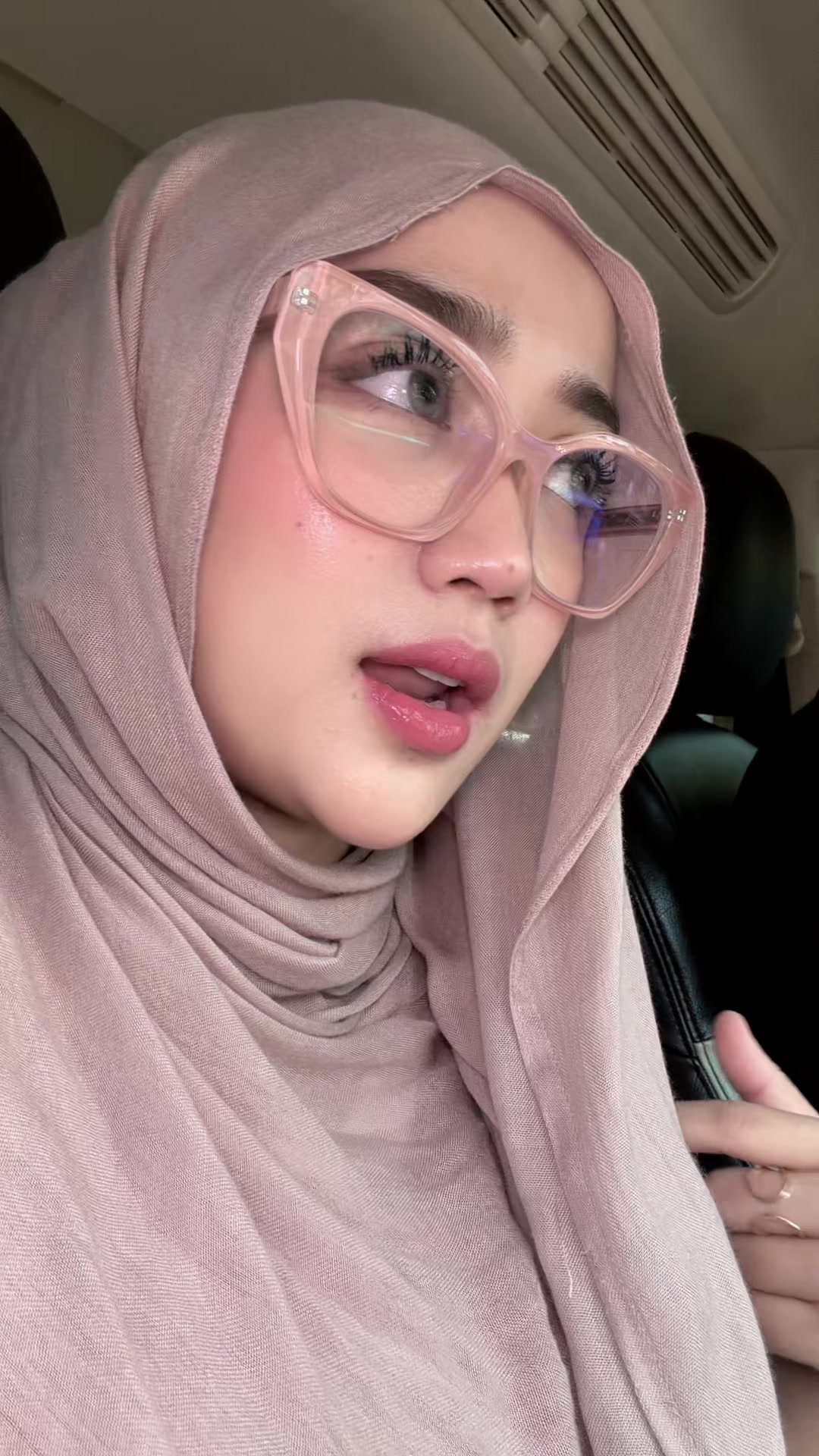 @silvifauziah__