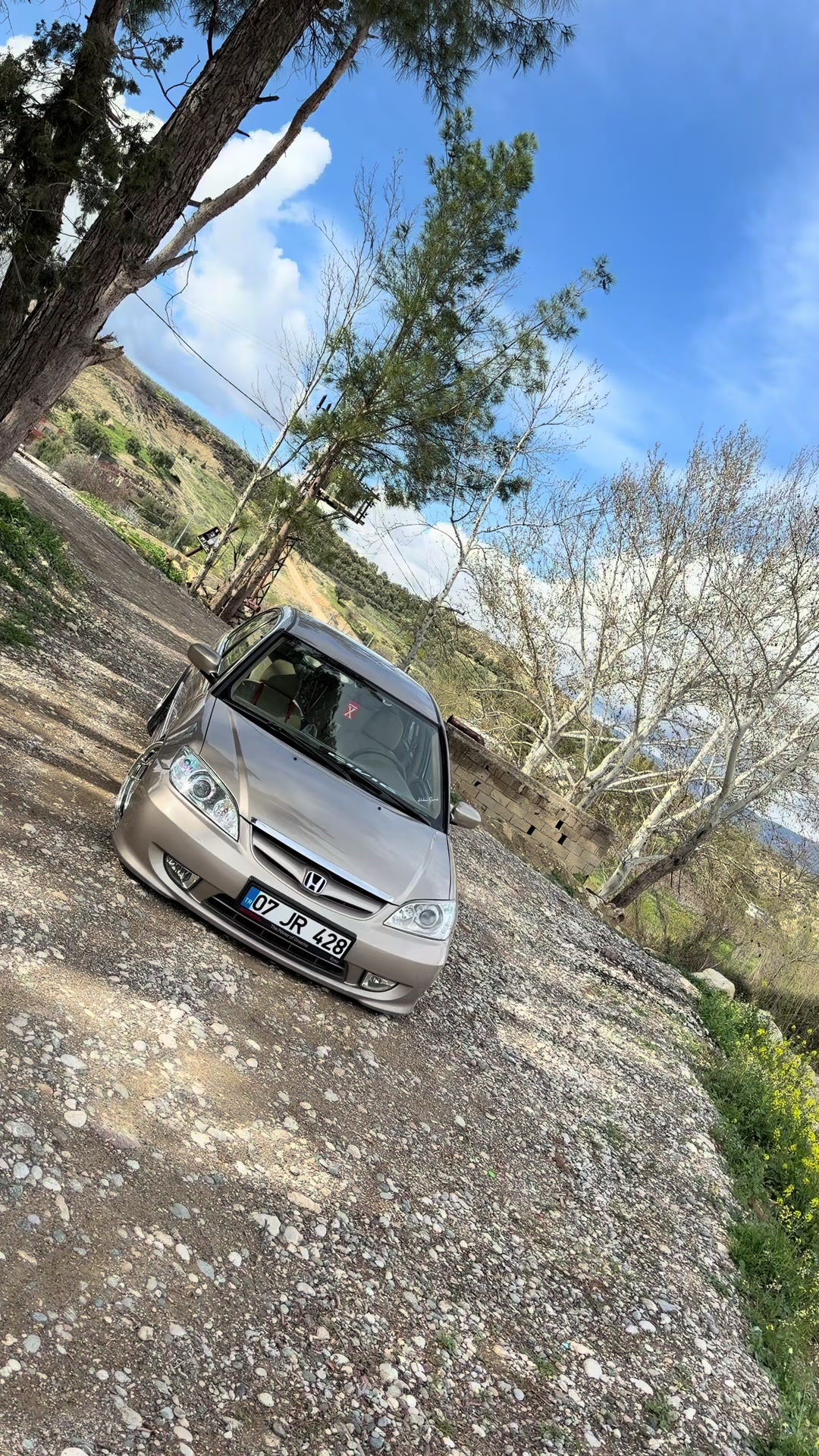 @hakanesref_