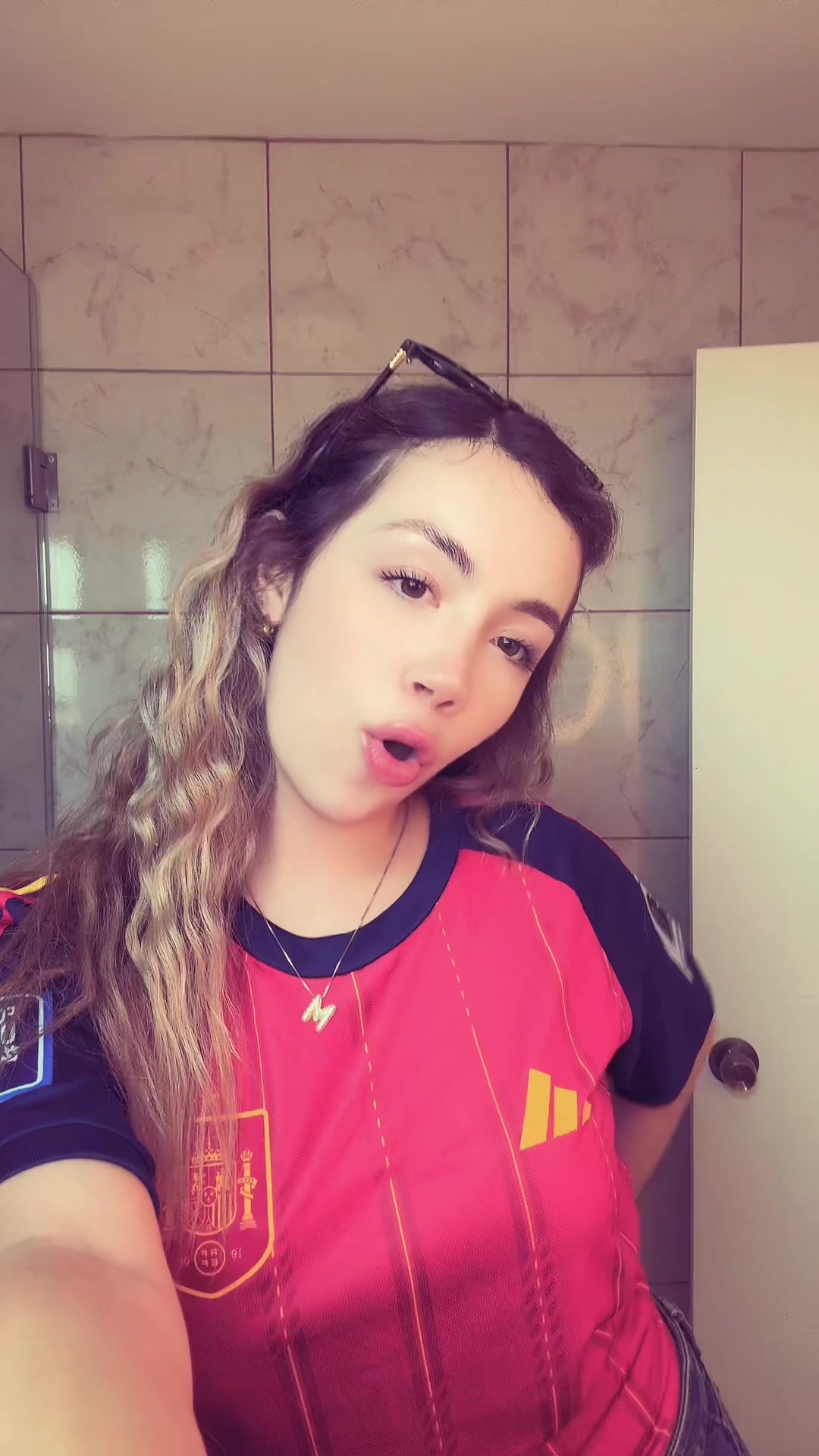 @Mónica