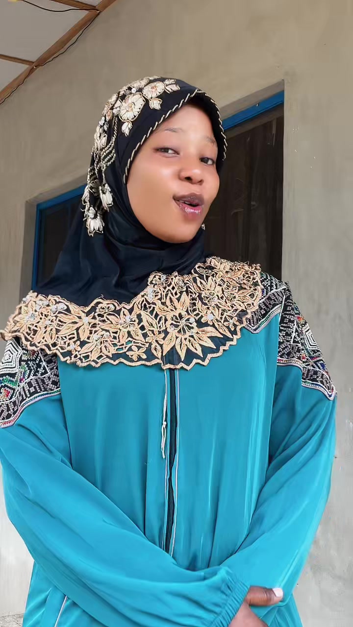 @AYOMIDE 🤞❤️