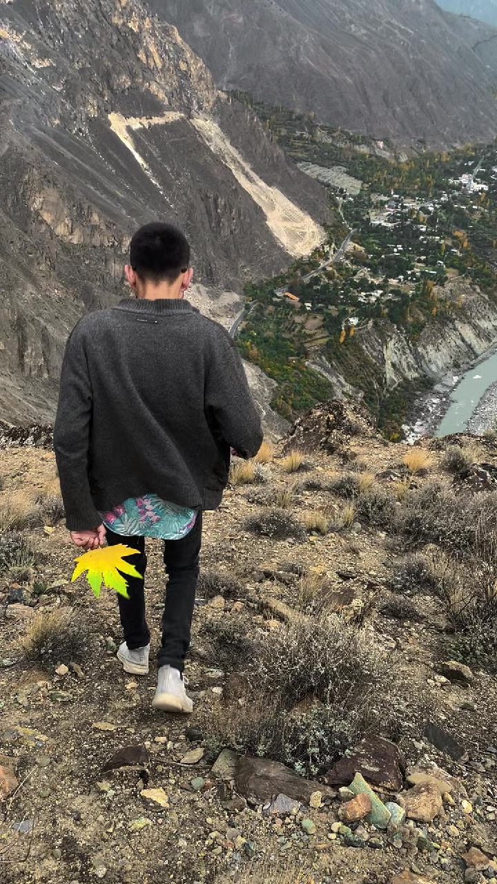 @𝓩ᖇ.𝐍ADAN🍁 无知