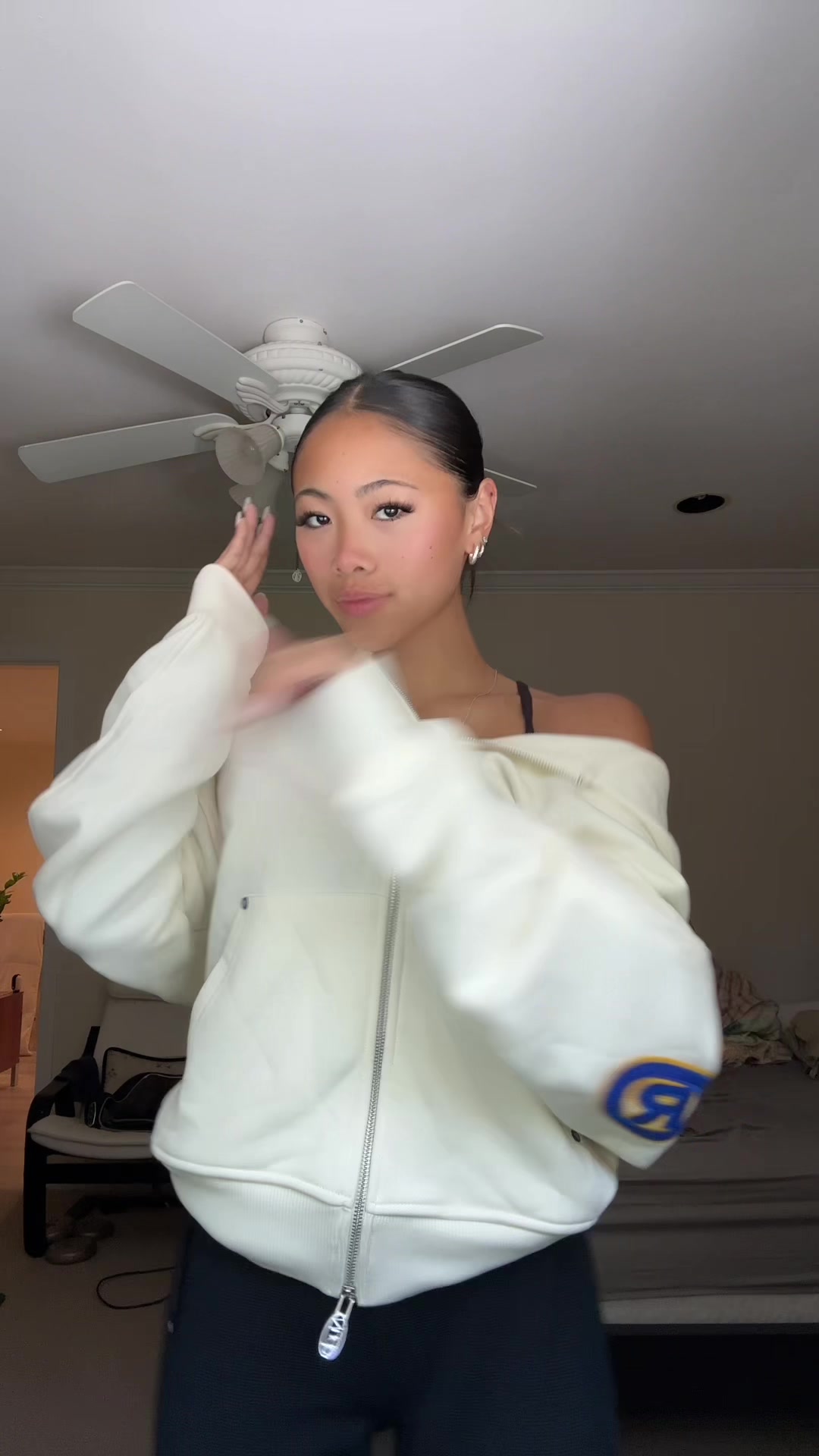 @notellieyong
