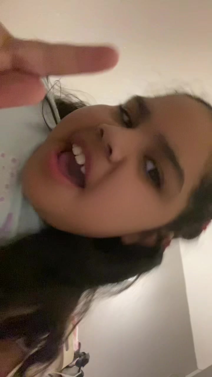 @Abthonella Caro