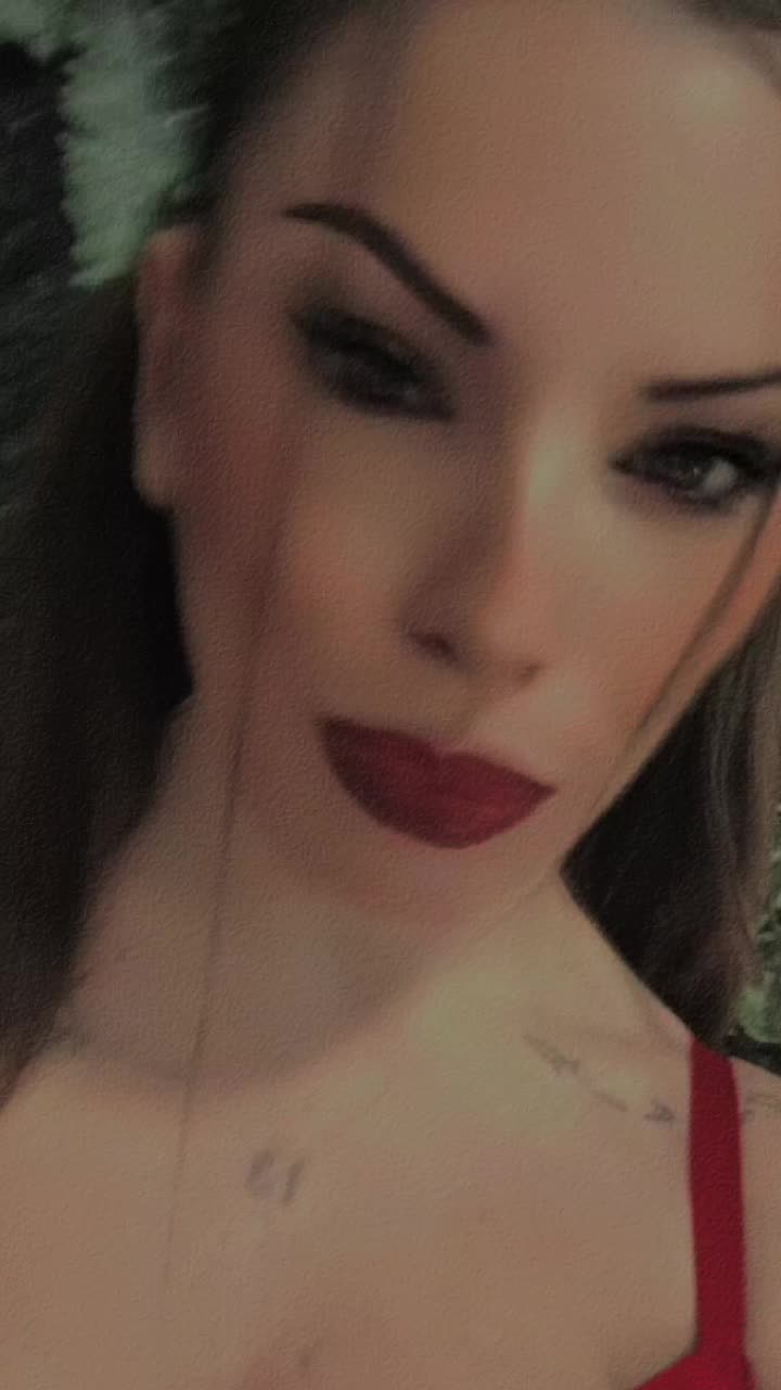 @⚜️❤🔥LA REGINA DI TIK TOK🌹🐿