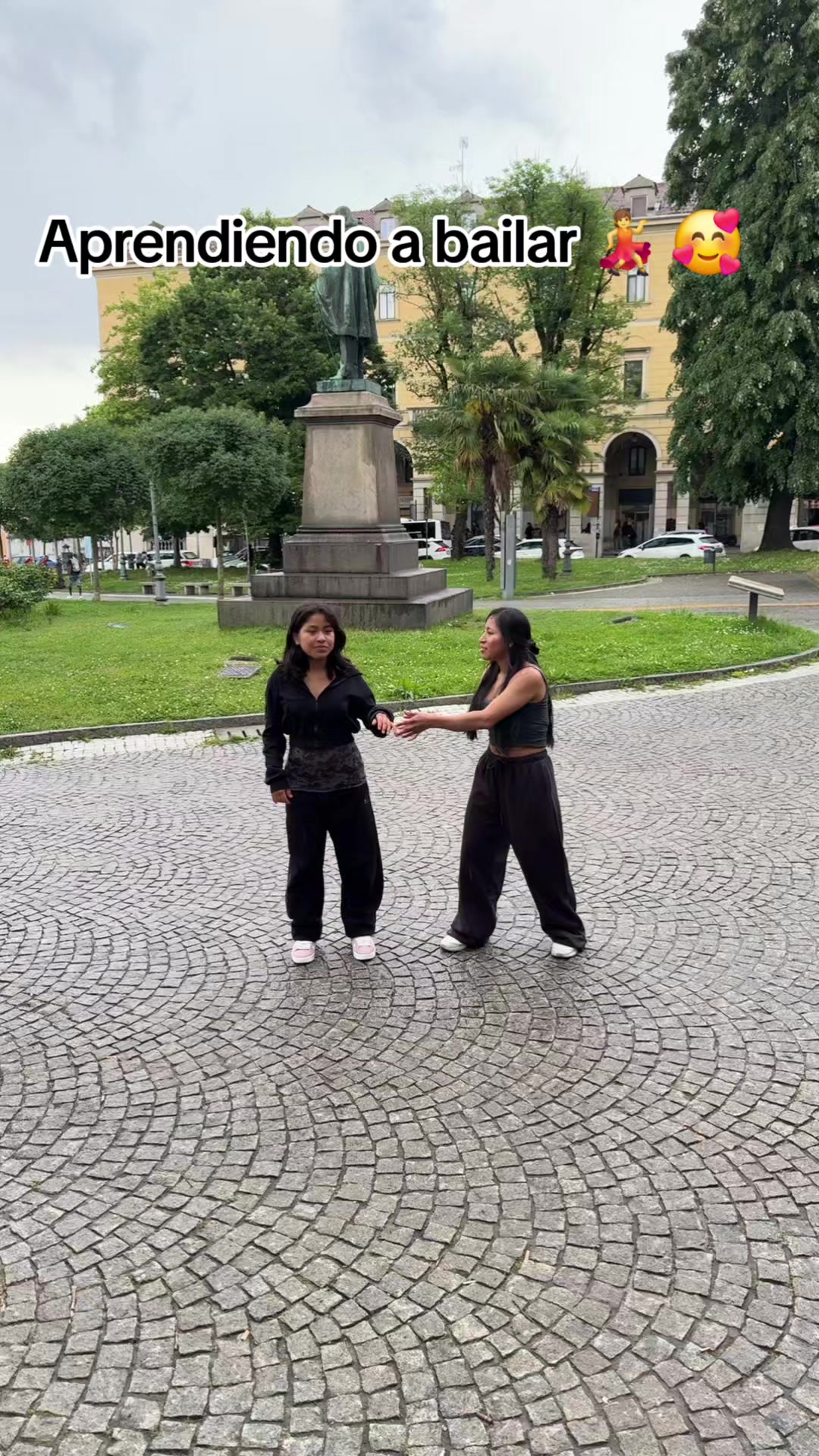 @D&eacute;bora TV