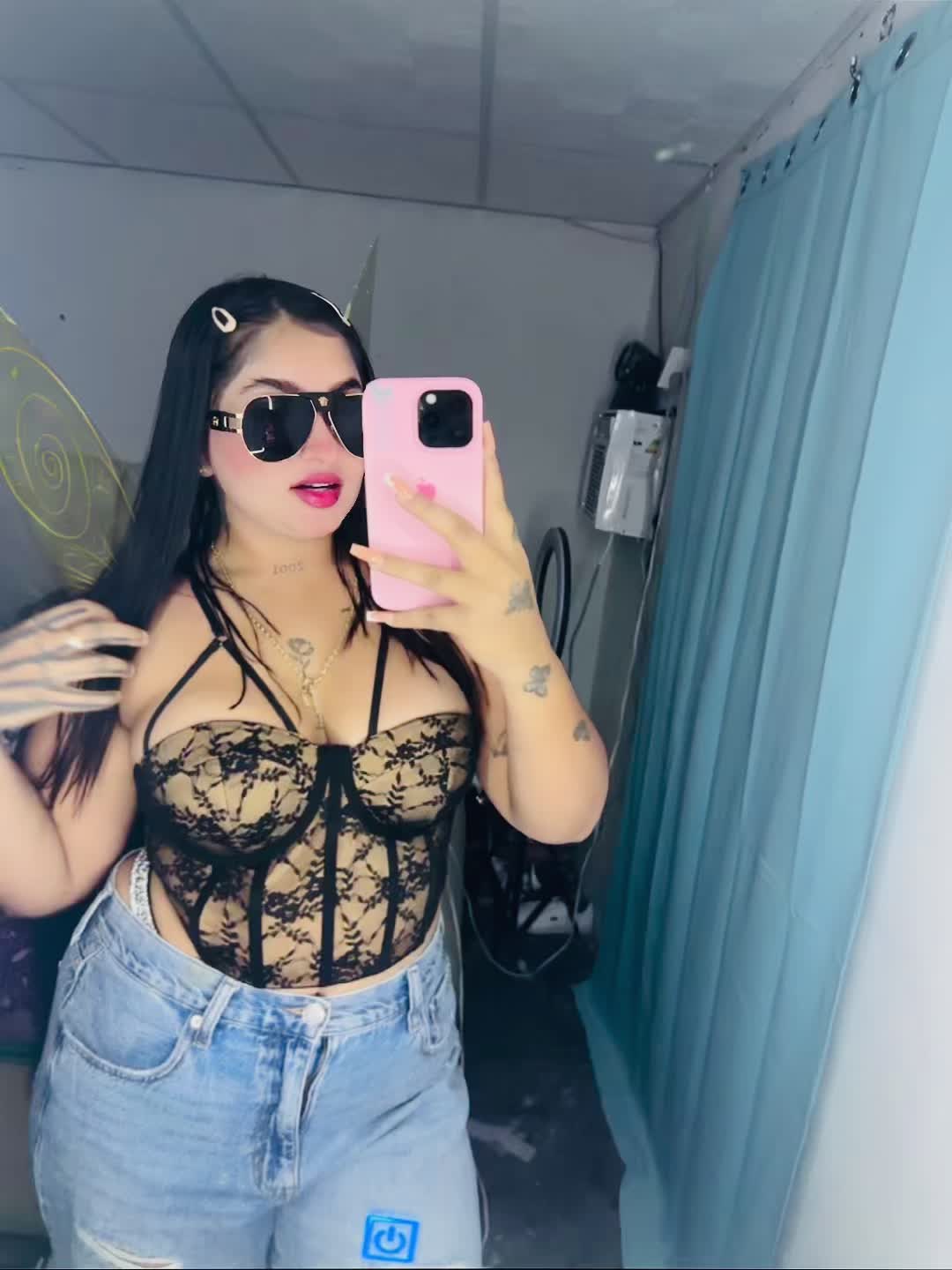 @𝒜𝓁ℯ🦋.