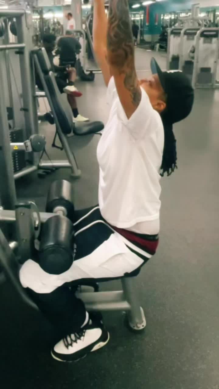 @KeraaBoogz_