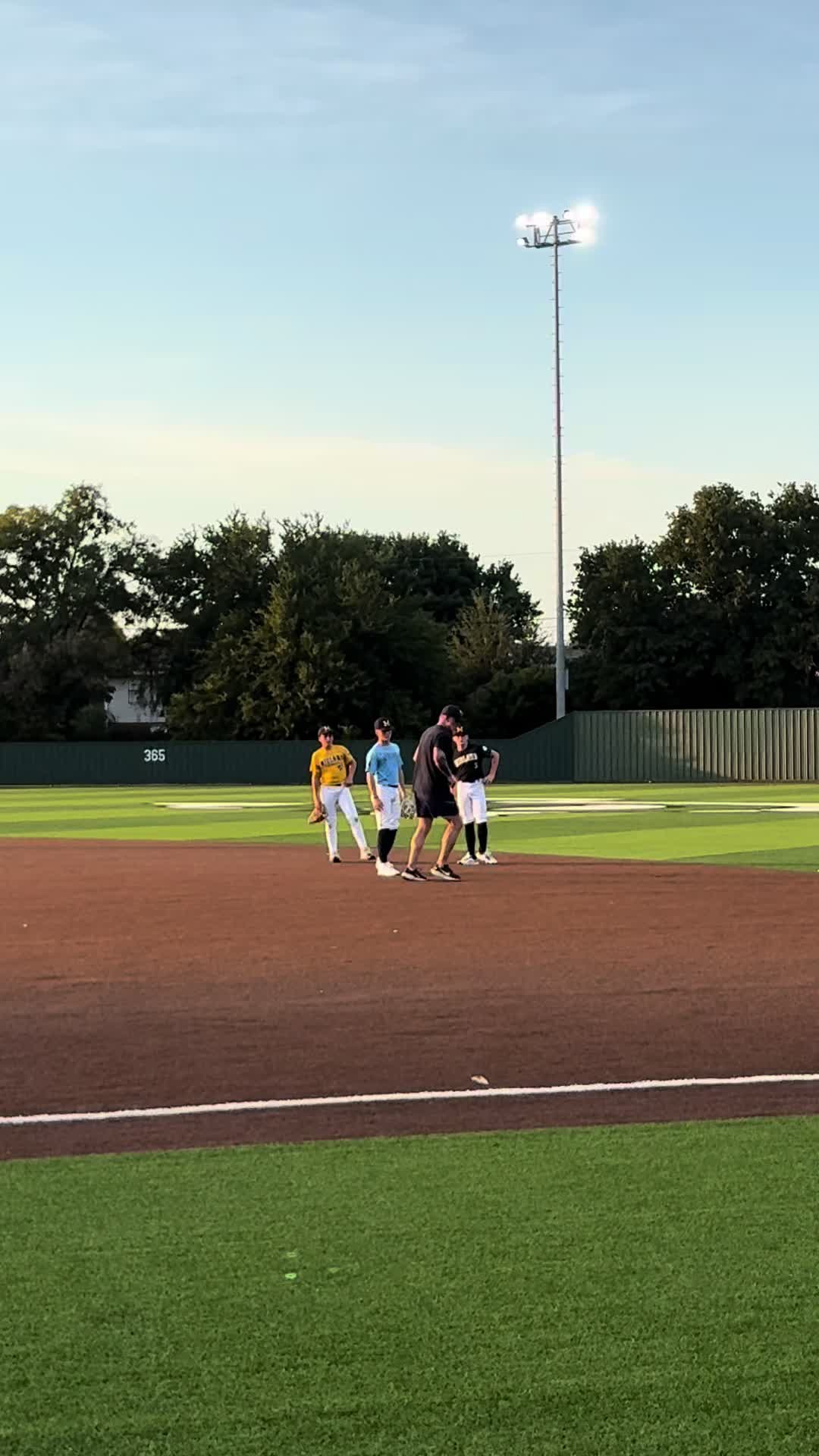 @PitchPlease99⚾️
