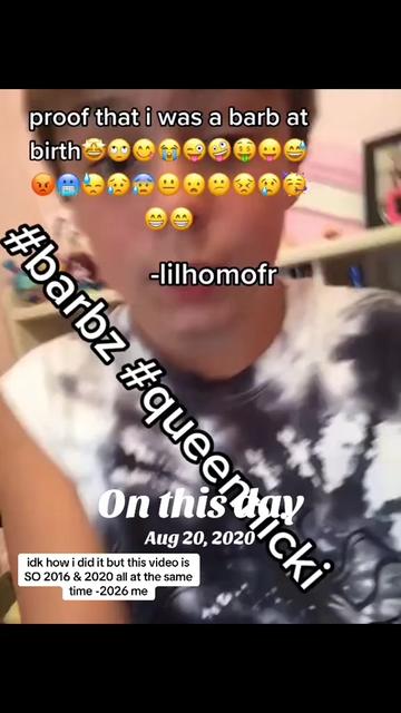 @lilh0m0fr