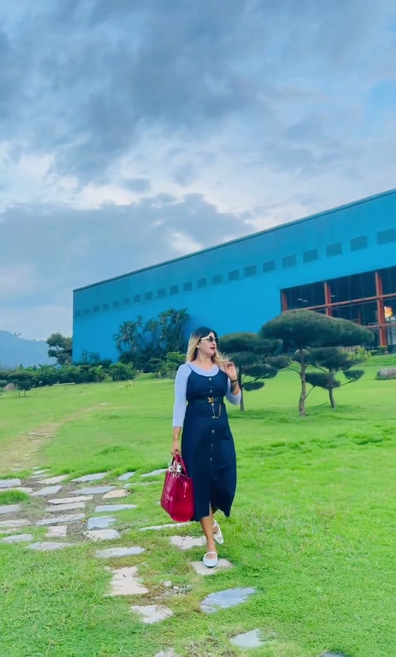 @Sanju❤️😇