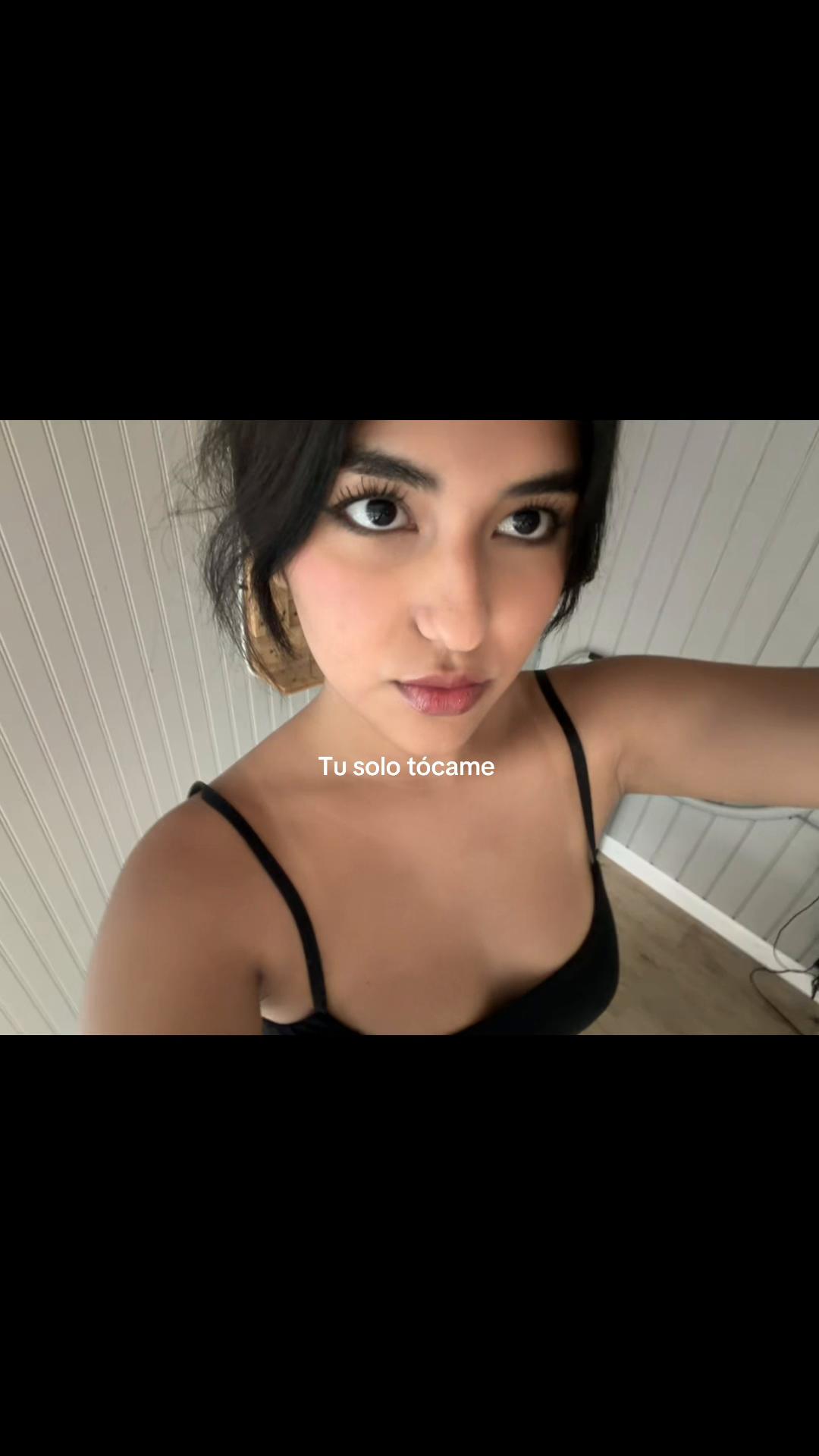 @Mia ☻.