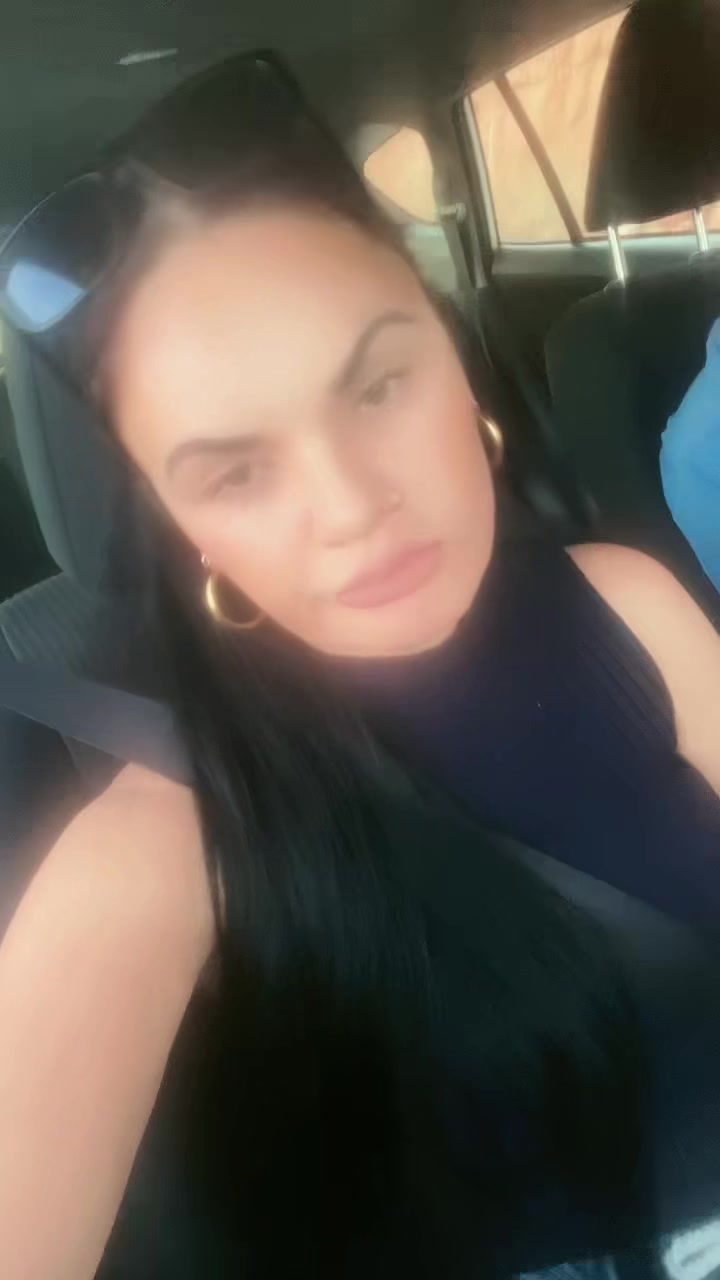 @Larisa