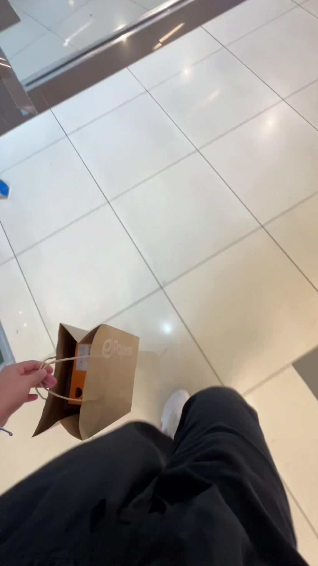 @Ashii