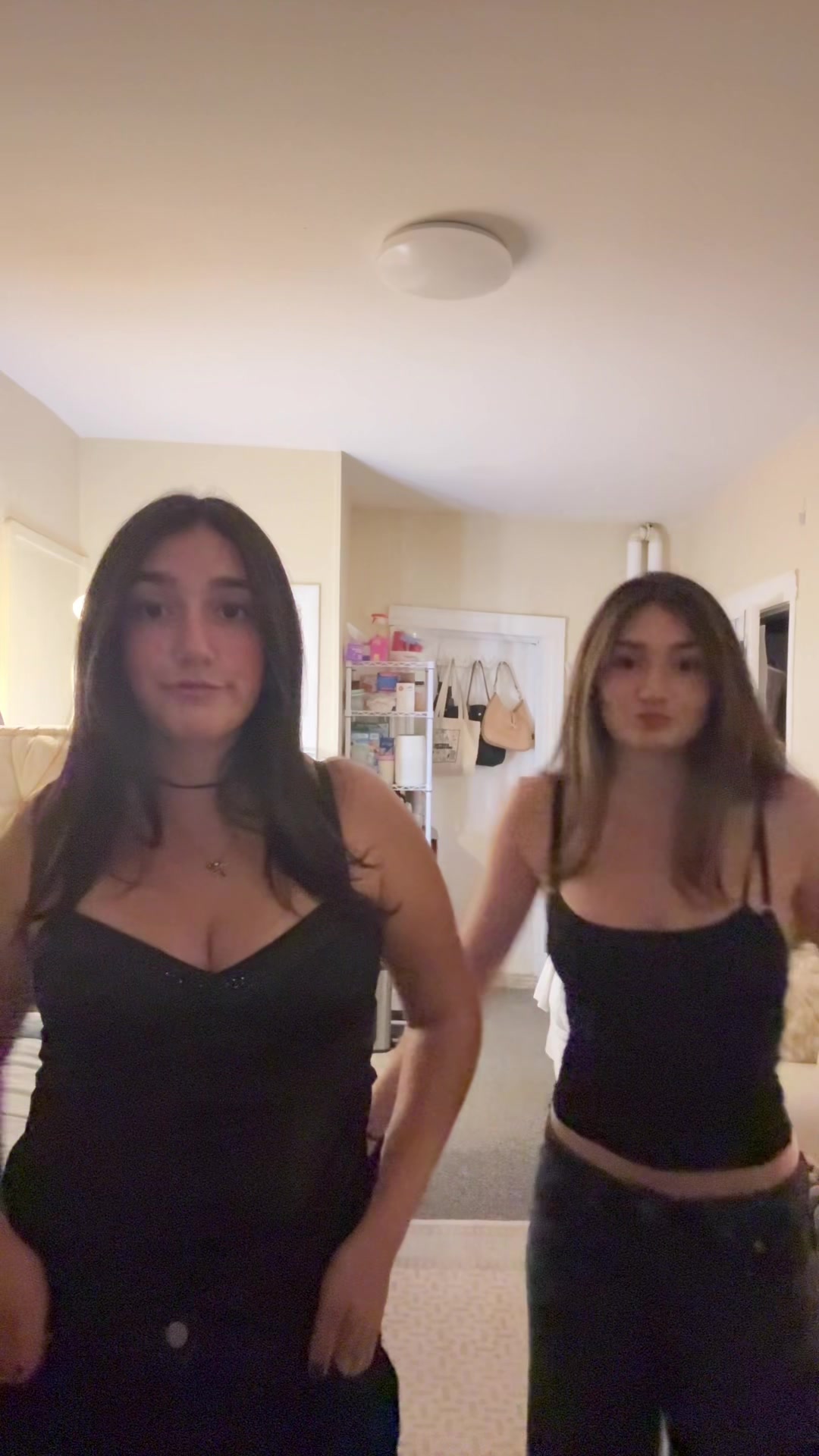 @eliana🪽🐠🦕🥣