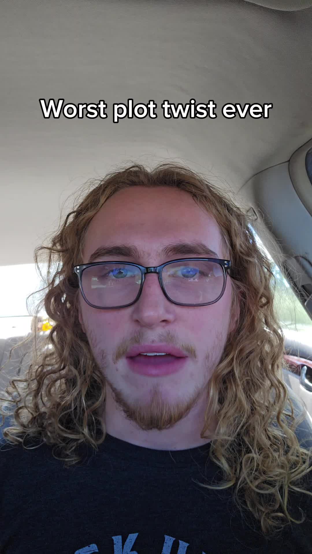 @GoldieGl0cks