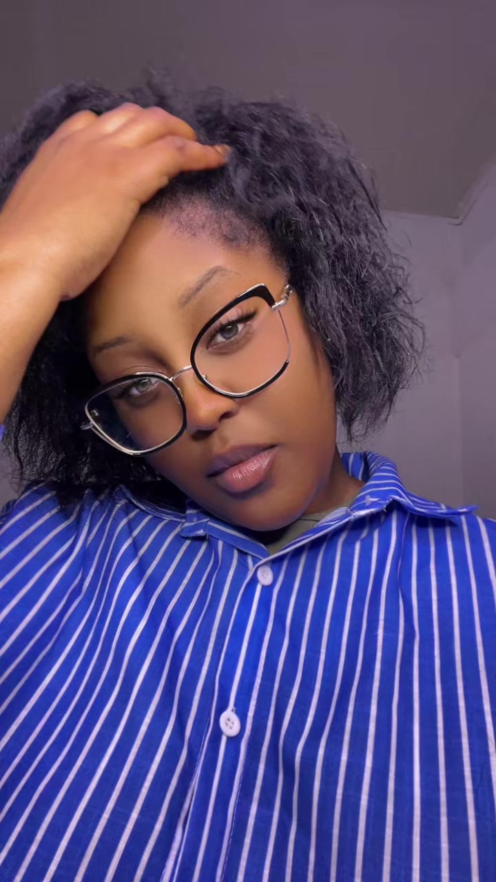 @MesquitaEliane