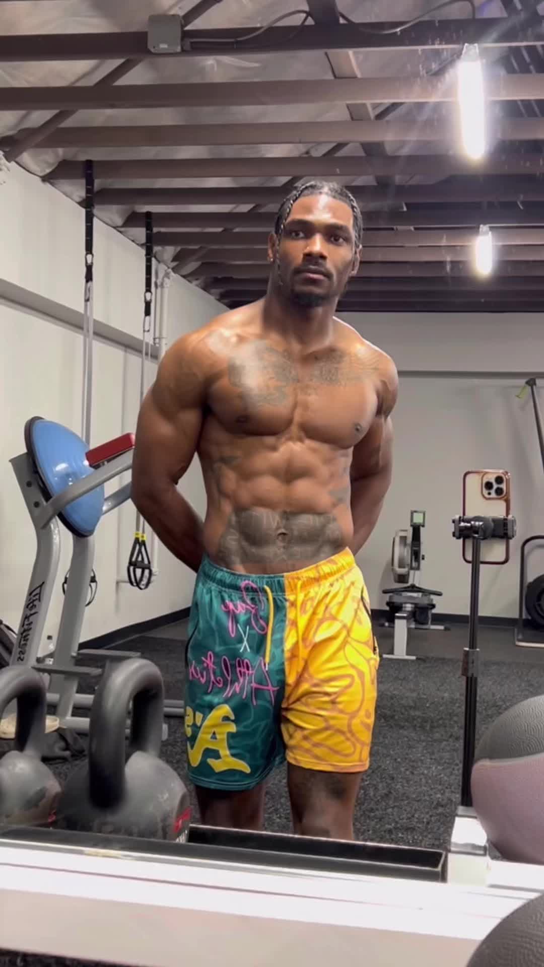@4:AM Fitness